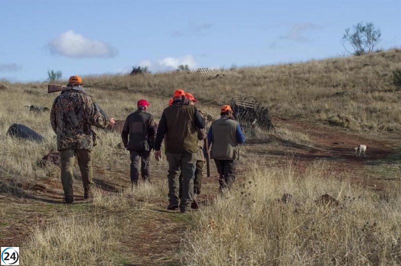 IU propone prohibir la caza en caminos y vías pecuarias de C-LM