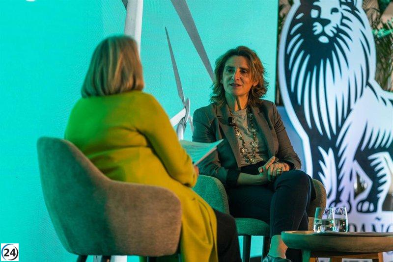 Ribera opta por gestionar trasvase con prudencia y promover desalación en Levante.