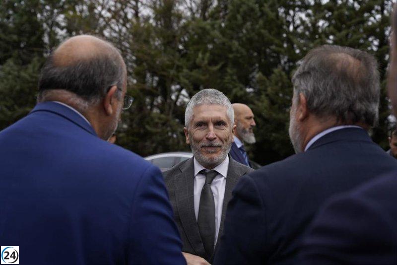 Marlaska asegura que la adquisición de mascarillas por parte del Ministerio de Interior fue legal durante la crisis sanitaria.