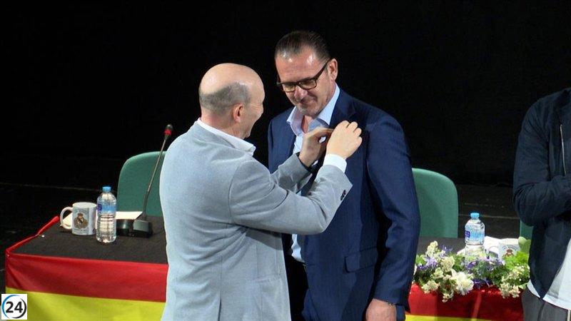 Recuerdan la histórica Séptima del Real Madrid en Santa Cruz de la Zarza honrando a Pedja Mijatovic