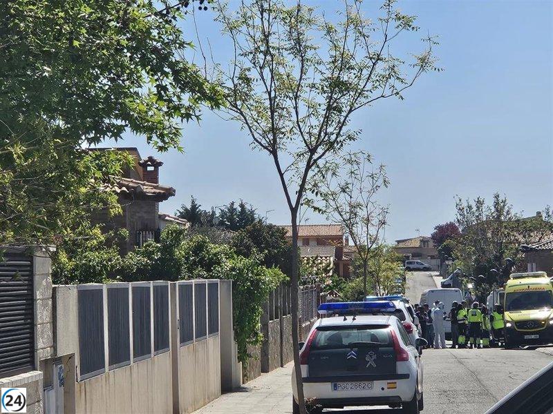 Acusados del triple crimen de Chiloeches salen de la Comandancia de Guadalajara para recrear los eventos.