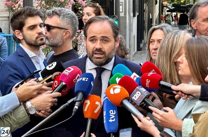 Núñez acusa a Page de mentir al oponerse a la amnistía mientras bloquea debate en las Cortes.