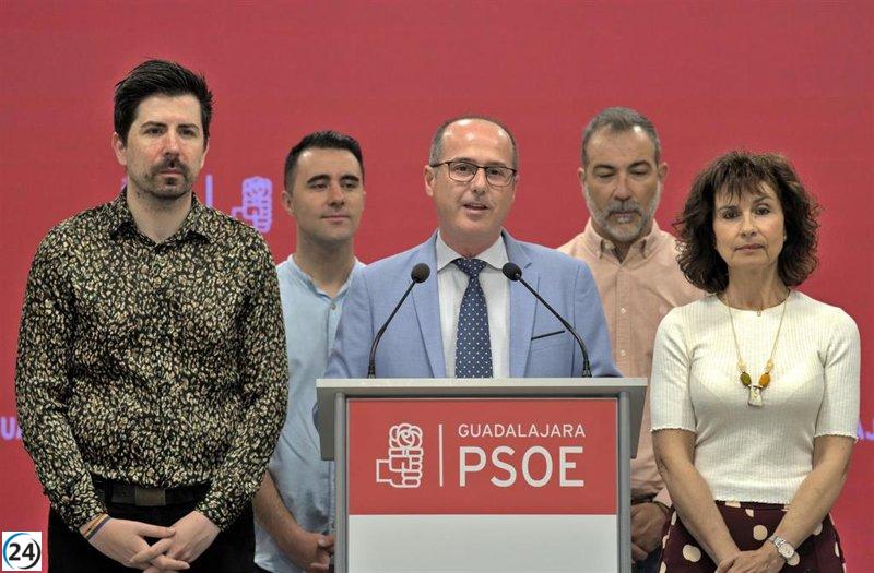 El PSOE acusa a Guarinos de no tener un proyecto para Guadalajara y de estafar a los ciudadanos.