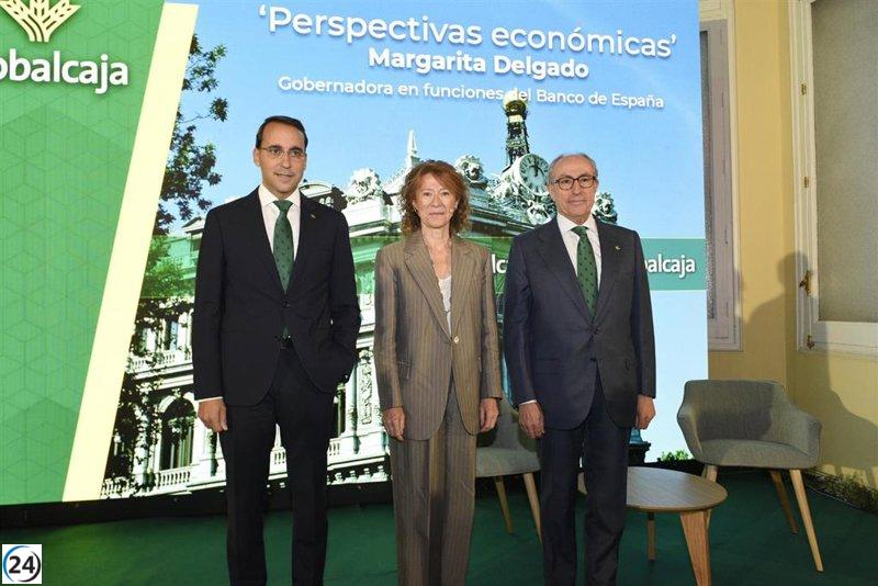 Exportaciones de servicios impulsan previsiones del Banco de España, aunque advierte sobre estancamiento del PIB per cápita.