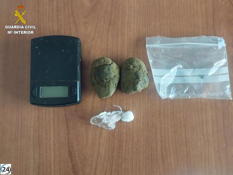 Arrestado en Tarancón por evadir control policial y transportar drogas en vehículo.