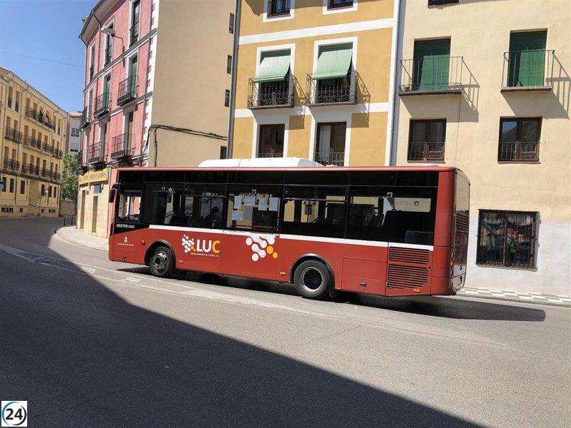 Dolz insta a la empresa de transporte urbano a lanzar pronto los autobuses eléctricos.
