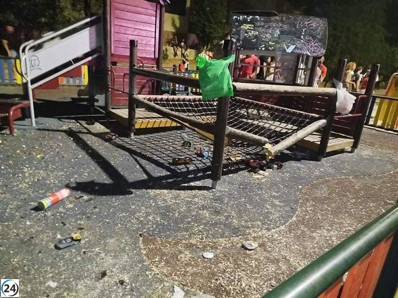 Destrozos en parque de Cuenca tras celebración de la Eurocopa.