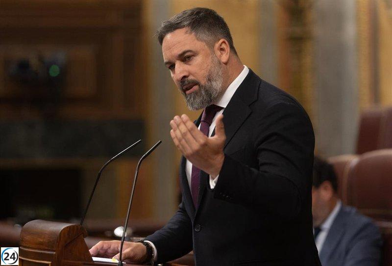 Abascal critica al PP por negociar con el PSOE sobre aumento de diputados en C-LM