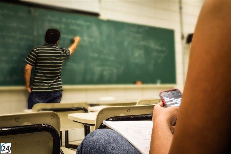 Profesores de proyectos bilingües en C-LM deberán acreditar un nivel C1 para el curso 2025/2026.