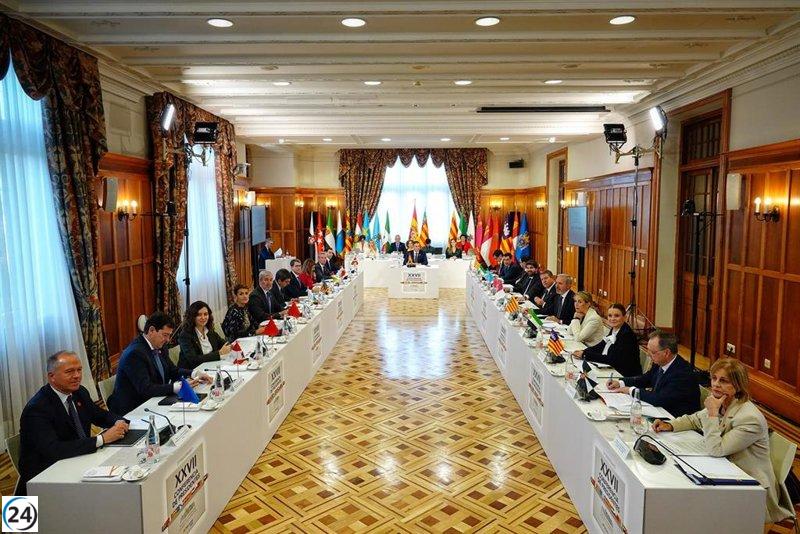 El Gobierno insta a las CCAA a un acuerdo para la distribución de menores migrantes y su apoyo a iniciativas relacionadas.