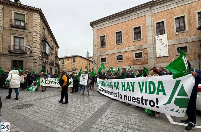 Productores de C-LM critican al Gobierno y Mercosur y abogan por el consumo de productos locales.