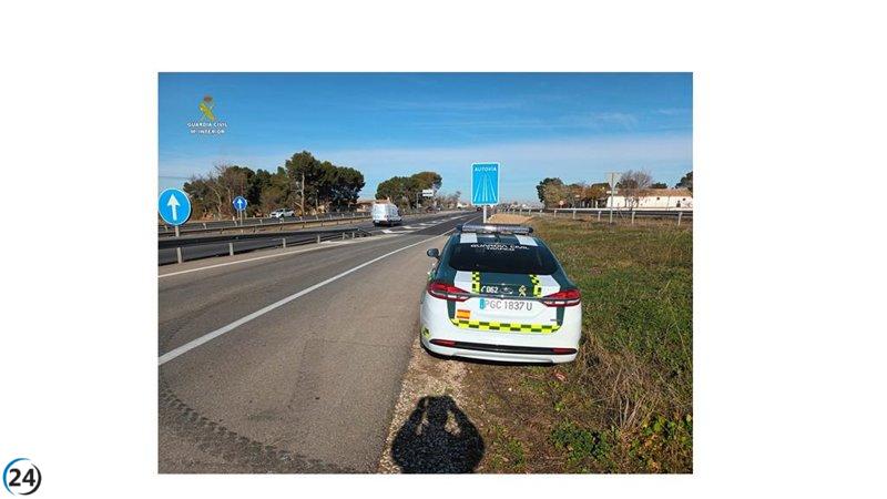 Detienen a conductor que excedió los 200 km/h en la A-4, con alcoholemia y drogas.