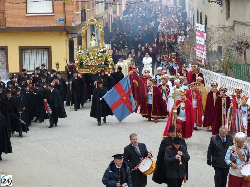 Mujeres de Valera de Abajo lanzan campaña para desfilar 