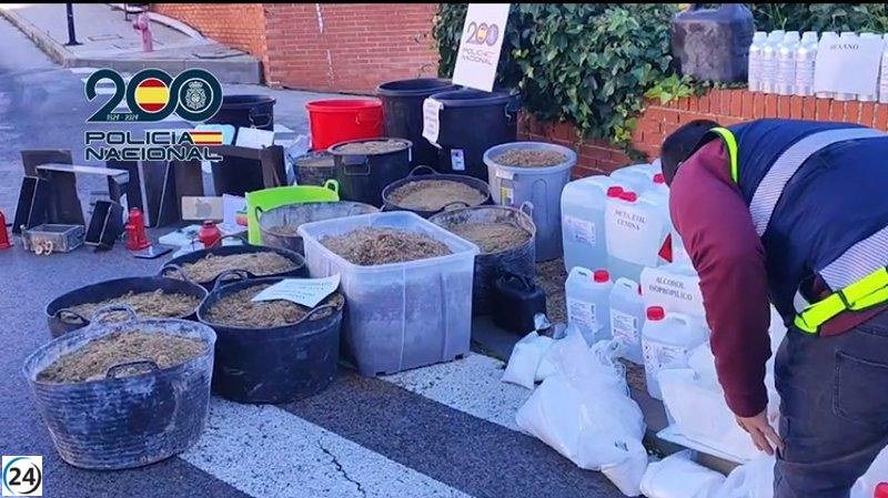 Desmantelan laboratorio ilegal que distribuía cocaína en cajas de cartón.