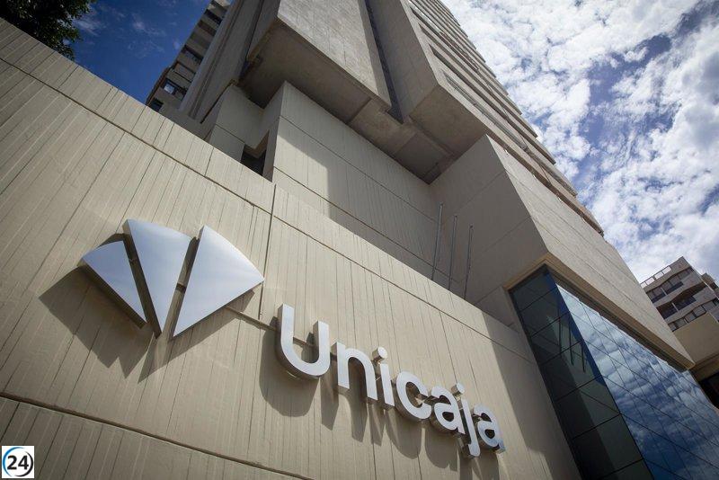 Unicaja alcanza beneficios de 573 millones en 2024, duplicando su resultado del año previo.