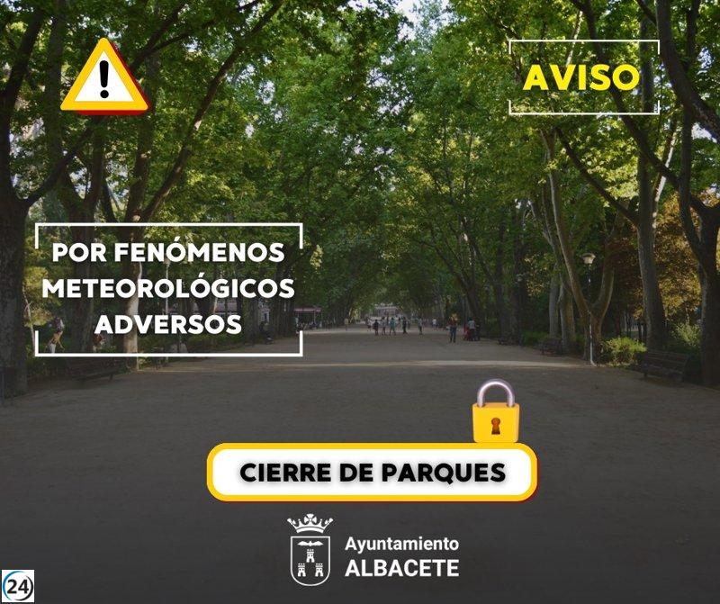 Albacete clausura parques por alertas de fuertes vientos y sugiere mantener precaución.