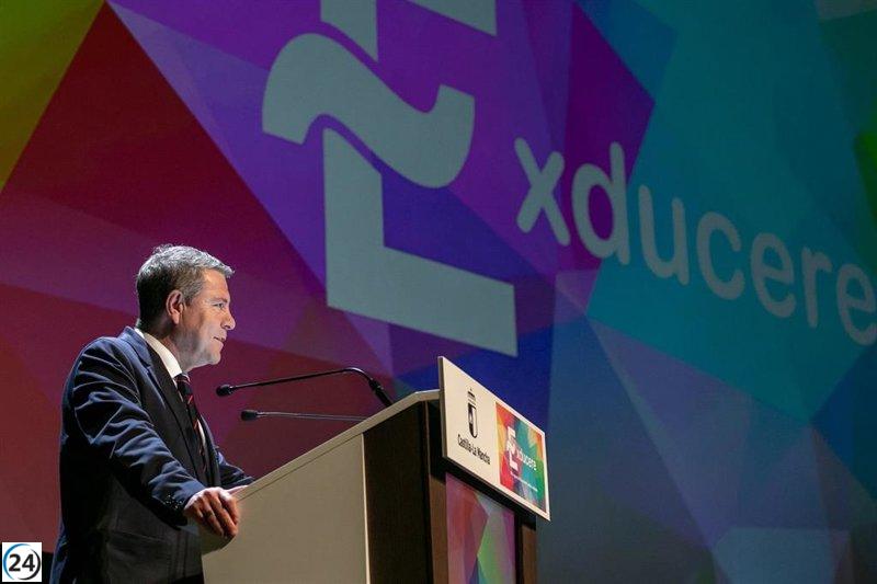 Page promete avanzar en la educación y advierte sobre el peligro del