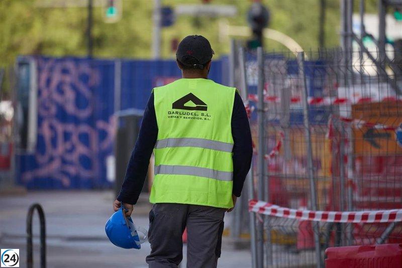 Desempleo en C-LM disminuye en marzo: 413 menos, totalizando 130.749 desocupados.