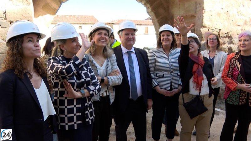 Hereu anticipa un récord turístico en Semana Santa y estima ingresos de 20.000 millones en marzo y abril.