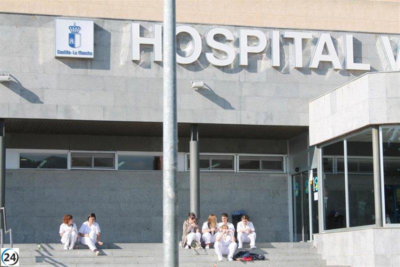 Un hombre de 37 años ingresa al hospital por inhalar humo de un incendio en Tarancón causado por baterías de litio.
