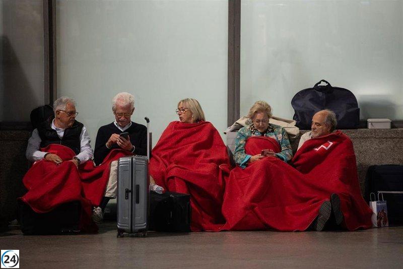 La circulación ferroviaria en España se reanuda parcialmente, alcanzando el 90% de su operación habitual.