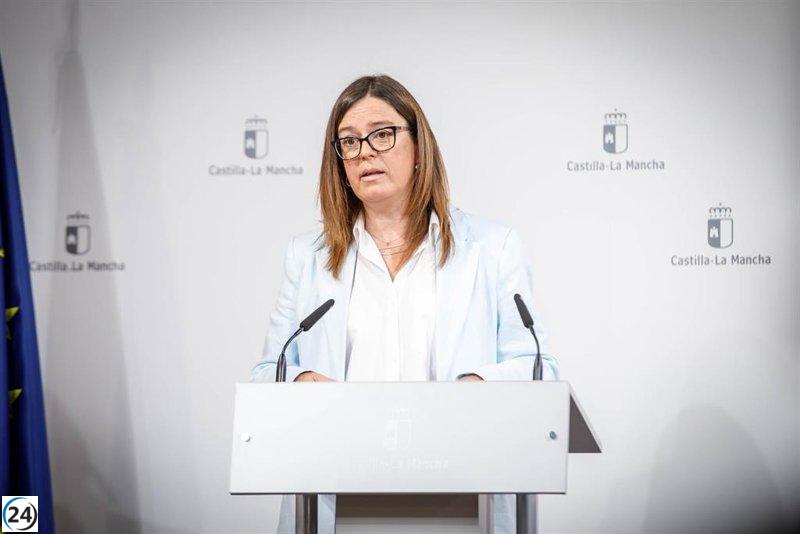 Junta critica a Núñez por desinformar sobre C-LM en un intento de impresionar a Feijóo.
