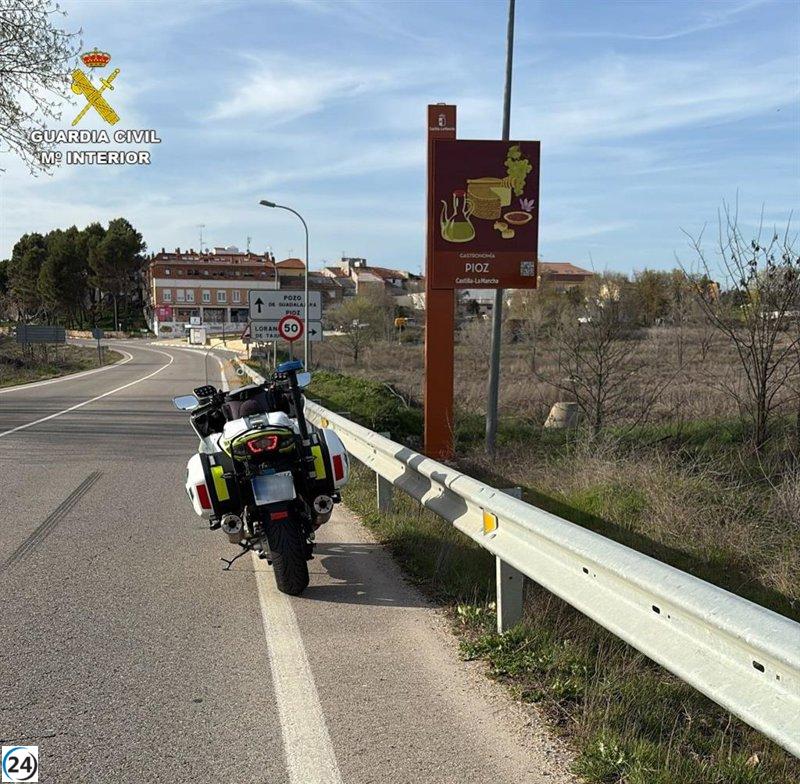Detenidos en Pioz tras huir de un control y bromear con policías en auto robado.