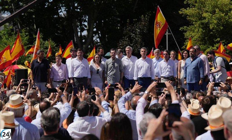 Núñez lamenta la ausencia de Page en la manifestación del PP contra Sánchez, destacando su constante demanda de elecciones.
