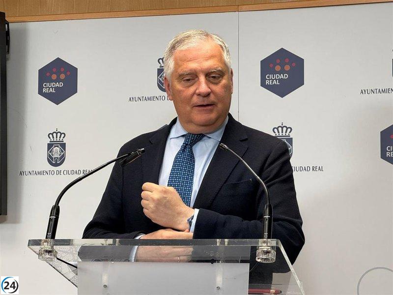 El alcalde de Ciudad Real aspira a la reelección tras ejecutar el 60% de su plan de gobierno.