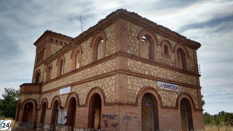 Estudiantes del Alfonso VIII de Cuenca destacan a nivel nacional con su propuesta para revitalizar el antiguo apeadero de Cardenete.