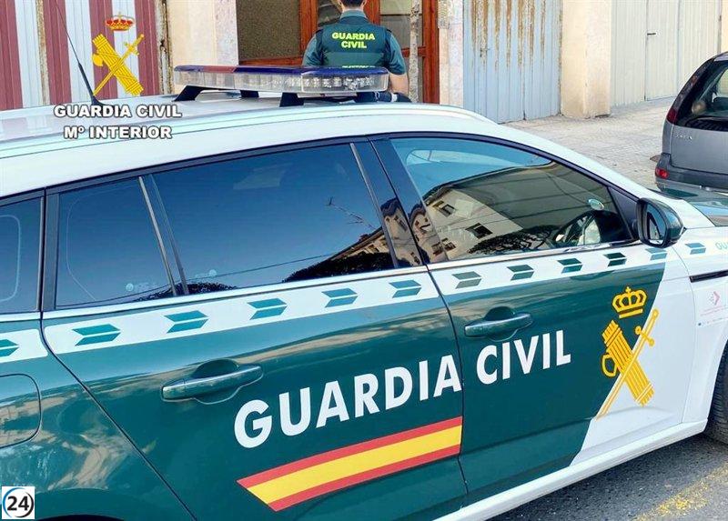 Rescatan a anciana tras caída en su hogar en Poblete.