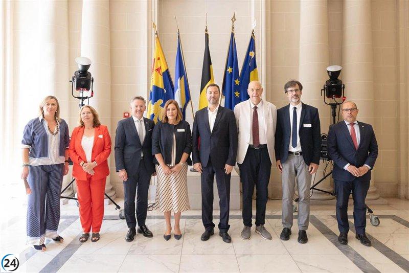 Líder del Parlamento de C-LM urge a la UE fortalecer la PAC y adoptar acciones para revitalizar el campo.