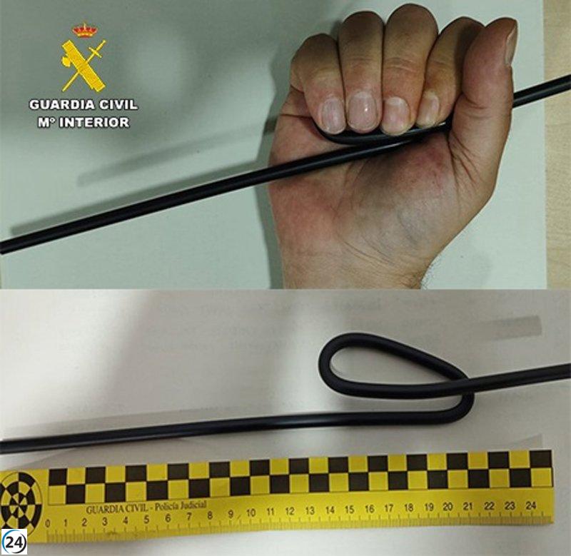 Arresto en Albacete por amenaza con arma blanca a mujer en autobús.