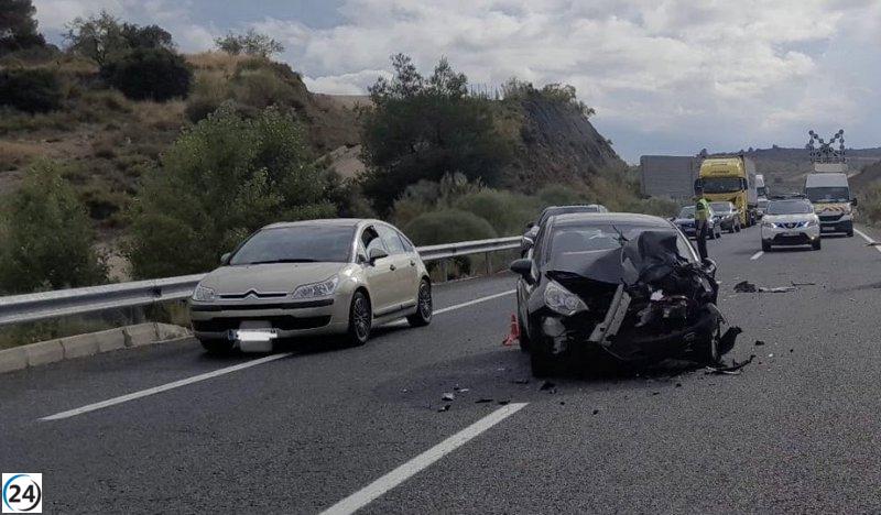 Accidente múltiple en la A-3 en Minglanilla involucra cuatro coches.