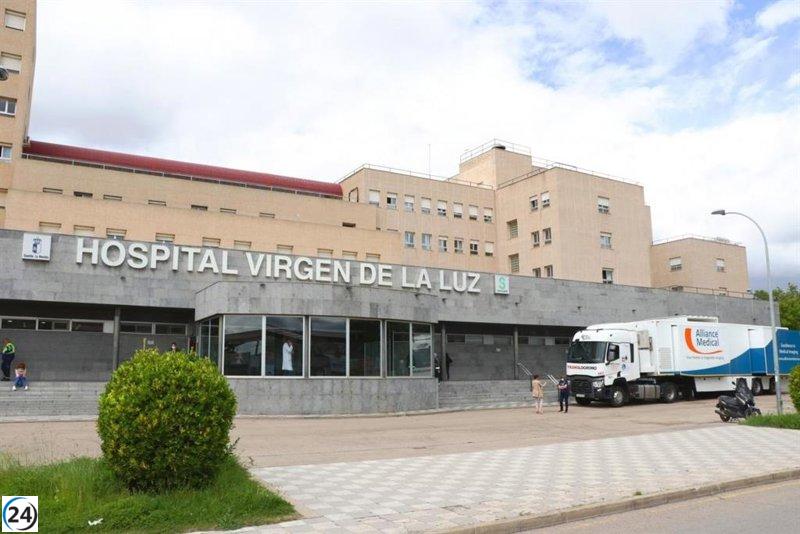 Mujer sufre quemaduras tras la explosión de un tanque de gas en su hogar en Cuenca.