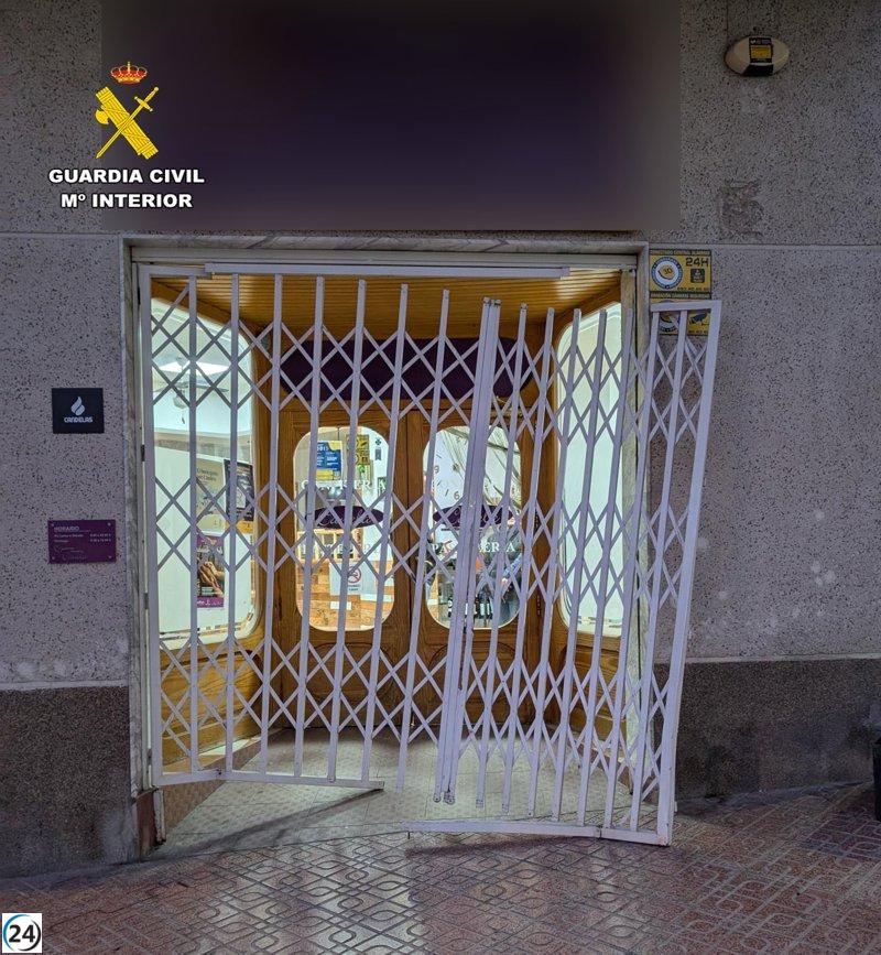 Tres arrestados en Caudete por robos en una vivienda y diez comercios.