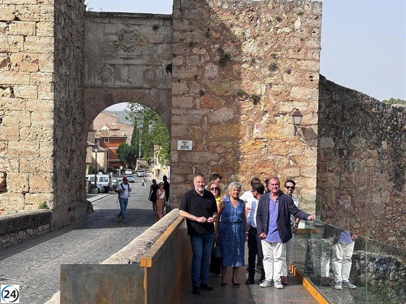 Cuenca presenta nueva pasarela peatonal en el Arco de Bezudo.