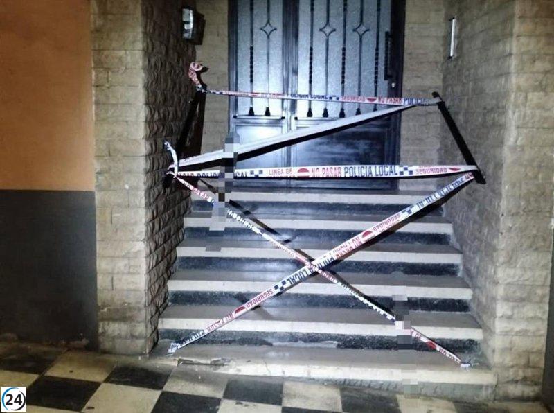 Desalojan a 20 residentes de un edificio en la calle Segóbriga por daños en su estructura.