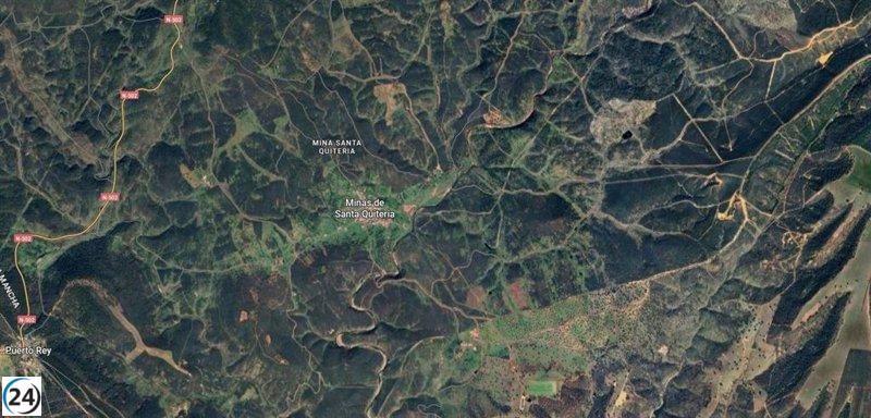 Hombre de 78 años muere tras caer del techo en una granja de Minas de Santa Quiteria.