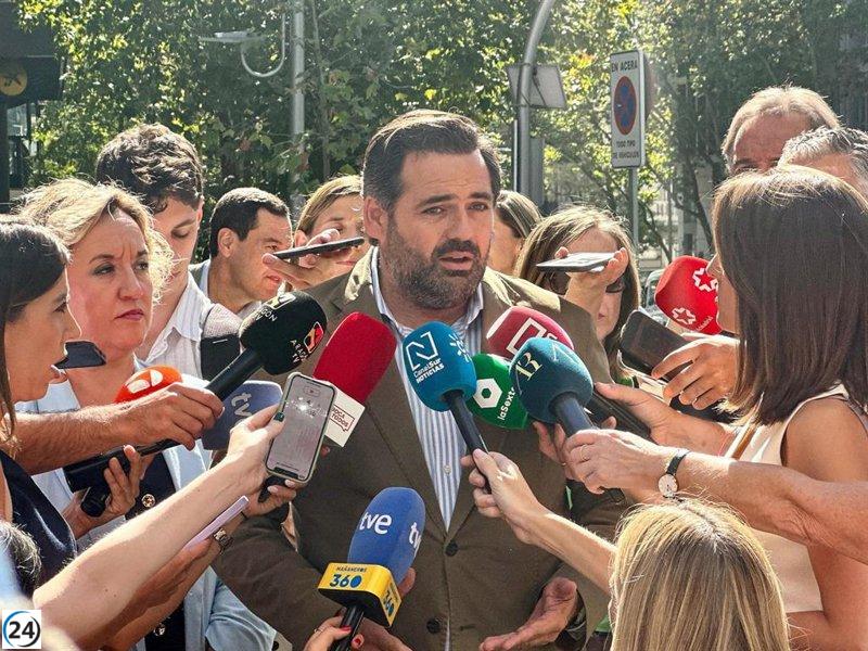 Núñez interroga a Page sobre el apoyo de Sánchez a la violencia en protestas pro-Palestina durante La Vuelta.