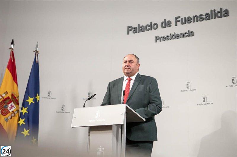 Lizan respalda la respuesta de la Junta ante la sequía y critica al PP por causar descontento en el sector.