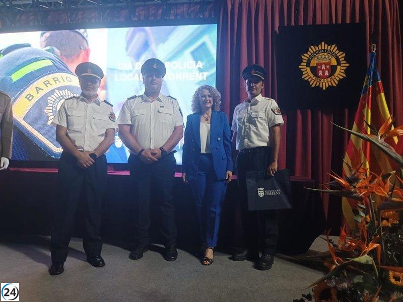 Torrent homenajea a Protección Civil Ciudad Real por su entrega en la DANA.