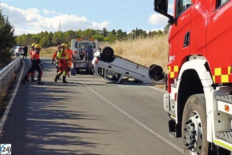 Conductor hospitalizado tras accidente en la carretera de Nohales en Cuenca.