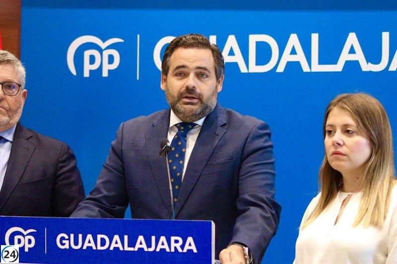 PP C-LM exige a Page que rinda cuentas en las Cortes sobre la gestión del incendio de Peñalba de la Sierra.