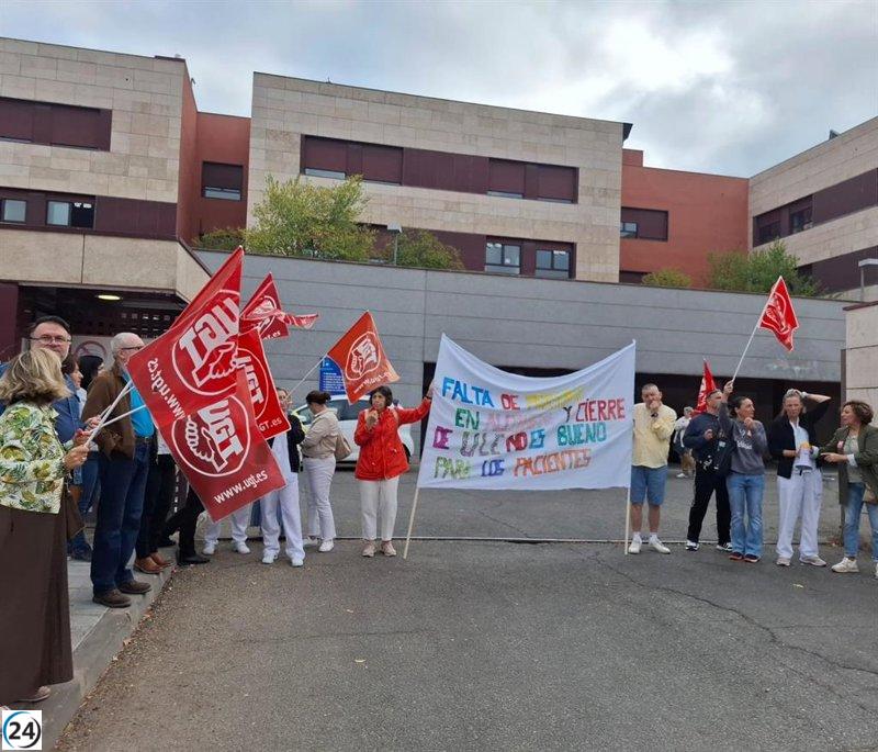 Protestas marcan el inicio del traslado de pacientes de Salud Mental en Guadalajara.