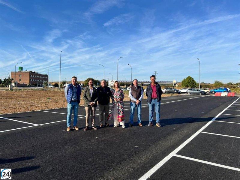 Nuevas 64 plazas de aparcamiento impulsan el crecimiento empresarial en el Polígono del Henares de Guadalajara.
