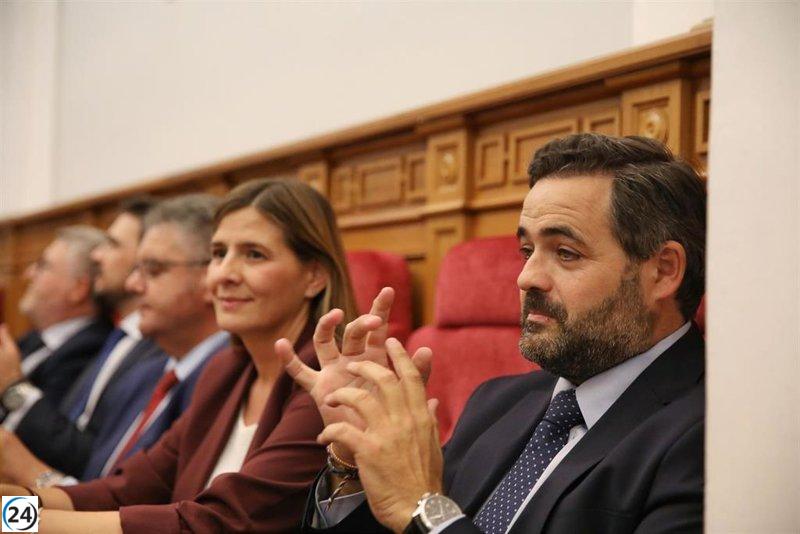 Núñez confronta a Page con el pacto hídrico de Murcia: