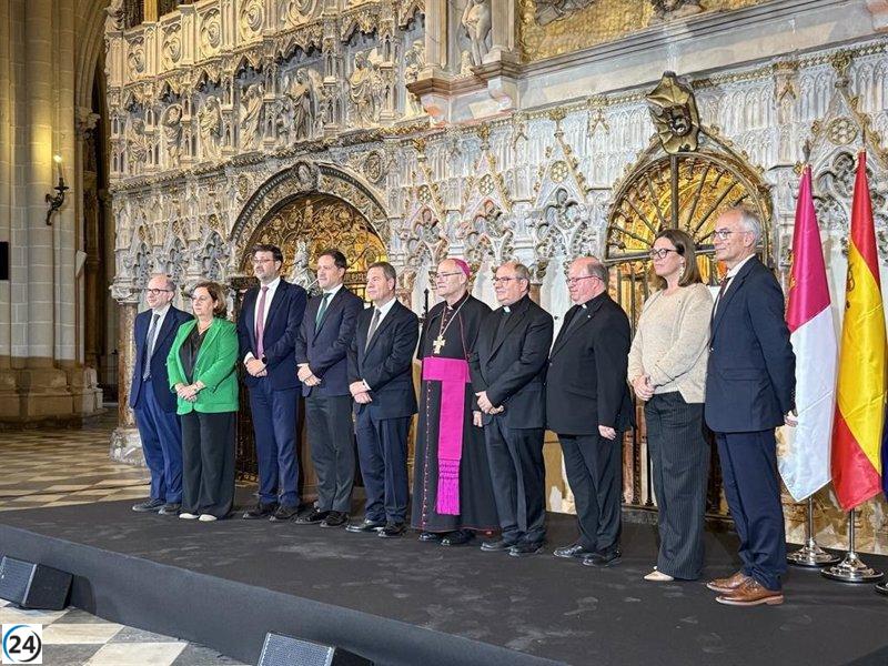 Exposición en la Catedral de Toledo presenta 350 obras que celebran 800 años de arte y tradición.