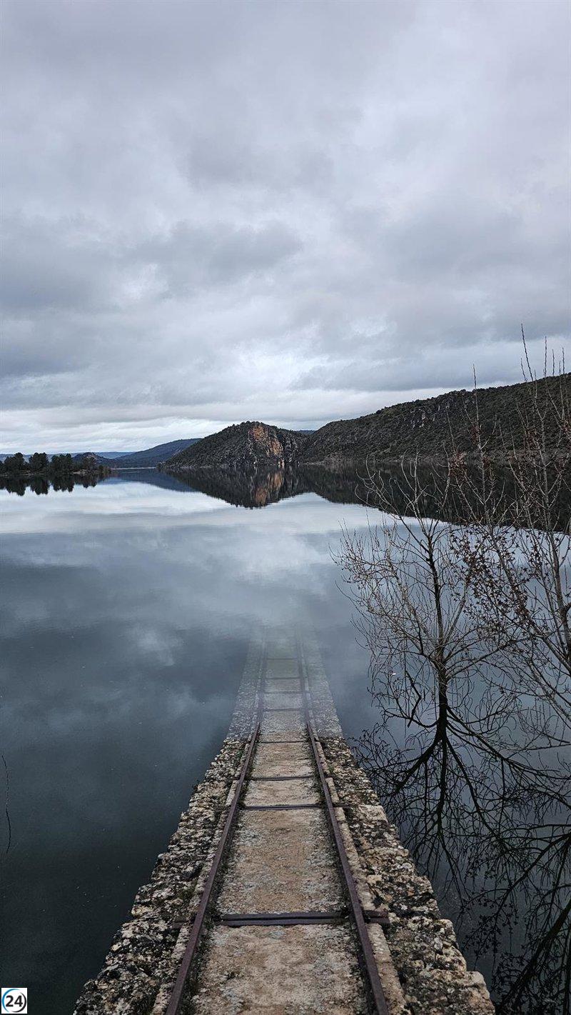 Autorizan un trasvase de 81 hm³ del Acueducto Tajo-Segura hacia el sureste.