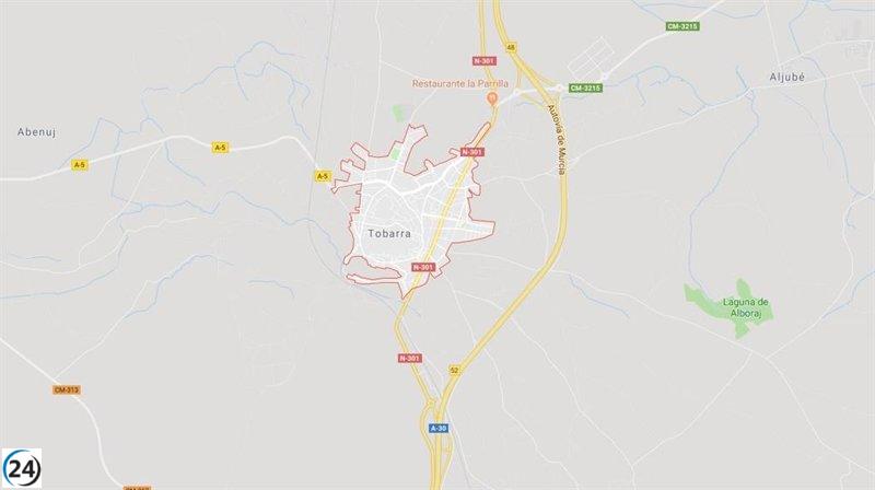 Accidente en Tobarra: mujer y tres niños heridos tras vuelco de vehículo en la CM-313.